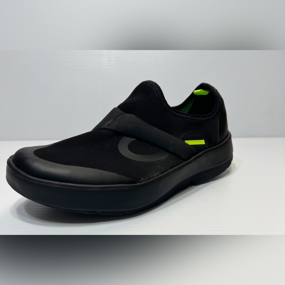 OOFOS - MEN'S OOMG FIBRE LOW SHOE - 8
